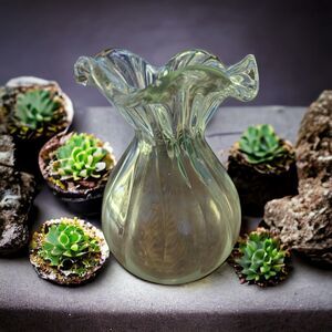 Vintage 8 Inch Tall Clear Glass Ribbed Medium Vase Scallop Flowers Swirl Design